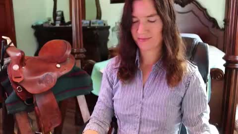 ThornburyRose online show from February 4, 2026, 7:53 pm