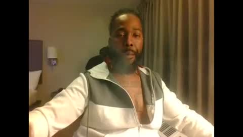 Snapshot of thotyboy68 chatting on February 21, 2025, 6:29 am Thotyboy online show from February 21, 2025, 6:29 am