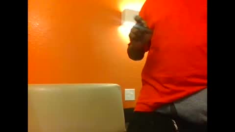 Snapshot of thotyboy68 chatting on February 28, 2025, 10:20 am Thotyboy online show from February 28, 2025, 10:20 am