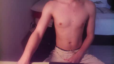 Snapshot of threesadtigers chatting on February 16, 2026, 10:17 pm threesadtigers online show from February 16, 2026, 10:17 pm