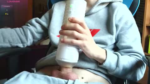 Snapshot of threshemmet chatting on February 26, 2026, 10:58 am threshemmet online show from February 26, 2026, 10:58 am