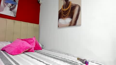 thriana online show from March 18, 2026, 2:04 am