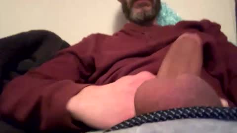 throbbing8585 online show from February 25, 2026, 7:29 am