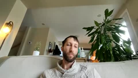 throwawayafteruse20202 online show from October 7, 2025, 6:49 pm