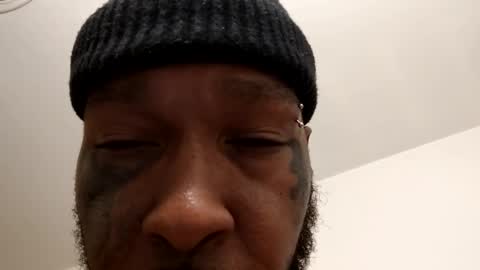 thuggpassion313 online show from November 13, 2025, 8:24 am