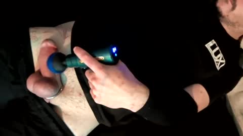 thunder8u42 online show from October 1, 2025, 6:58 pm