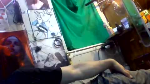 thunder8u42 online show from December 14, 2025, 9:36 am