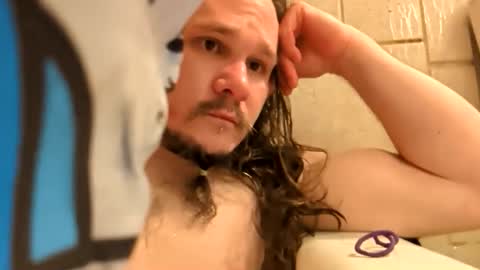 thunder8u42 online show from March 3, 2026, 7:47 am