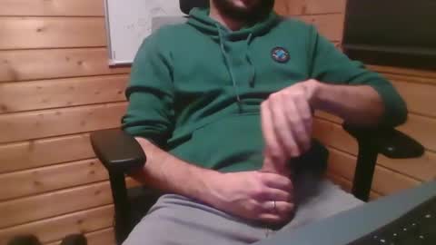 Snapshot of thx_4some_sharing chatting on February 24, 2026, 12:41 am toobigcockforonegirl online show from February 24, 2026, 12:41 am