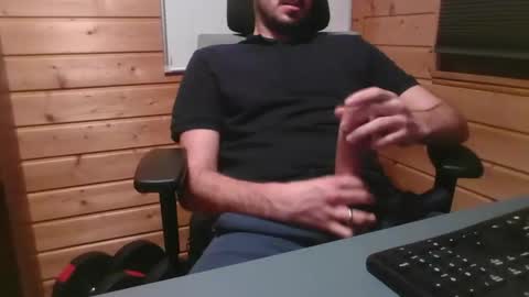 Snapshot of thx_4some_sharing chatting on April 6, 2026, 10:00 pm toobigcockforonegirl online show from April 6, 2026, 10:00 pm