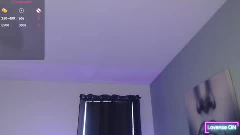 Tia Bella online show from March 17, 2026, 8:56 pm