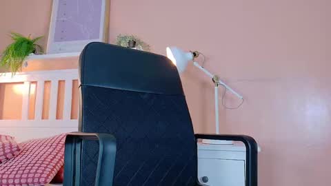 TIANA  online show from October 4, 2025, 7:34 pm