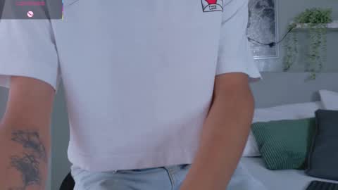 TIANA  online show from October 22, 2025, 7:46 pm