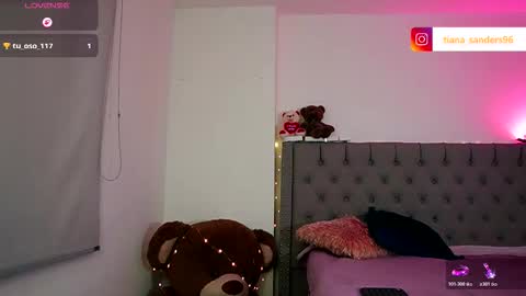 Snapshot of tiana_sanders chatting on October 28, 2025, 2:37 am TATIANA online show from October 28, 2025, 2:37 am