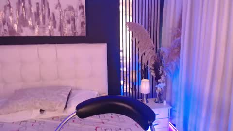 LIA online show from April 15, 2026, 2:46 pm