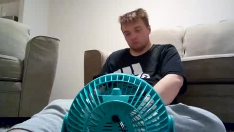 ticnomus online show from July 3, 2026, 7:42 pm