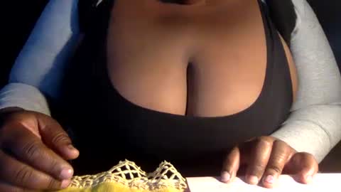 Tierra Henri online show from March 9, 2025, 3:05 pm