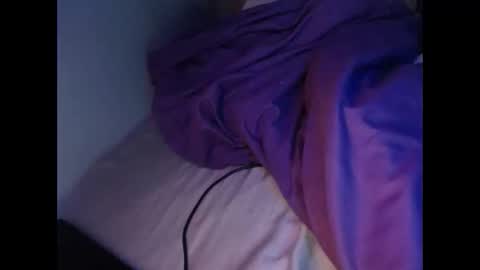 Tierra Henri online show from November 28, 2025, 7:49 pm