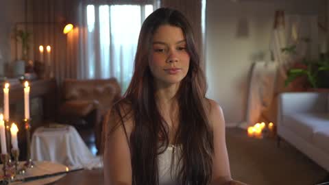 Tifa online show from October 18, 2025, 7:58 pm