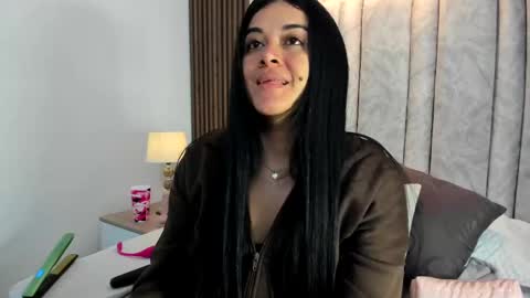 Tiff3 online show from September 30, 2025, 8:25 pm