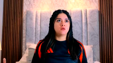 Tiff3 online show from March 26, 2026, 7:19 pm