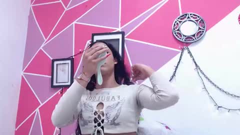 Snapshot of tifany_adamss chatting on October 25, 2025, 8:14 pm tifany_adamss online show from October 25, 2025, 8:14 pm