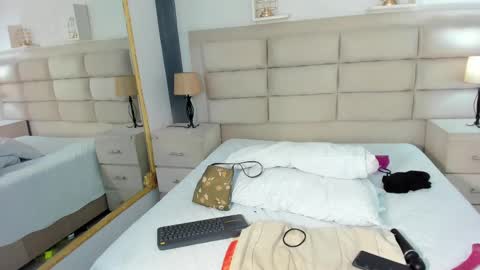 Snapshot of tifanytaylor1_ chatting on February 22, 2025, 8:50 am TIFF online show from February 22, 2025, 8:50 am