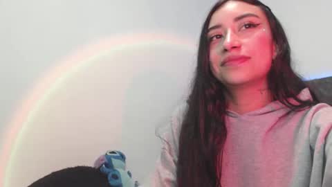 TIFANI online show from October 25, 2025, 6:21 am