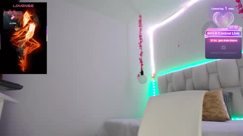 tiffany online show from February 3, 2025, 2:03 am