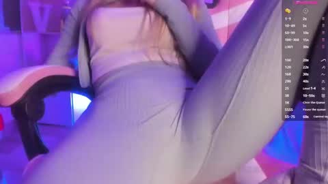 Snapshot of tiffany_bela chatting on February 7, 2025, 1:04 am Tiffany Bela online show from February 7, 2025, 1:04 am