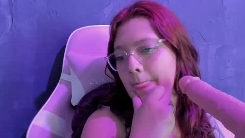 tiffany_bigboobs online show from January 10, 2025, 7:43 pm