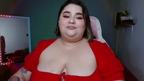 Snapshot of tiffany_laurens chatting on December 21, 2024, 3:14 am dont forget ask for custom vids online show from December 21, 2024, 3:14 am