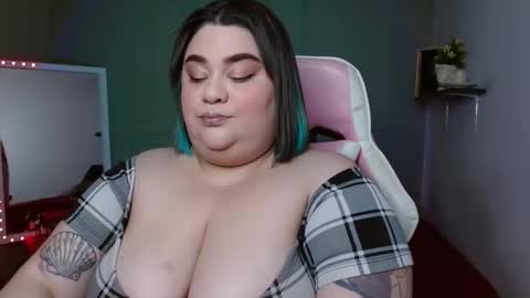 Snapshot of tiffany_laurens chatting on December 24, 2024, 3:49 am dont forget ask for custom vids online show from December 24, 2024, 3:49 am