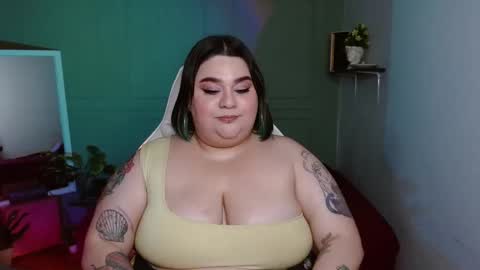 Snapshot of tiffany_laurens chatting on January 11, 2025, 7:17 am dont forget ask for custom vids online show from January 11, 2025, 7:17 am