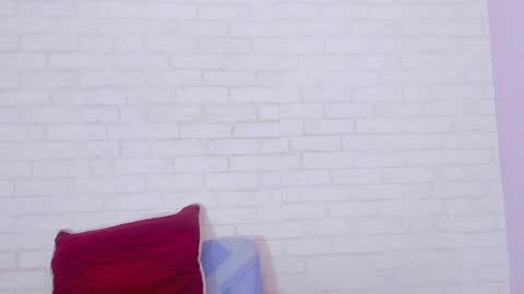 tiffany_mendez online show from February 23, 2025, 12:27 pm