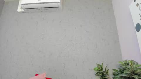 Snapshot of tiffany_mendez chatting on March 25, 2026, 12:00 pm tiffany_mendez online show from March 25, 2026, 12:00 pm