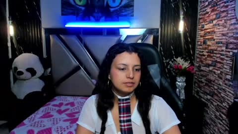 TIFANY online show from June 9, 2026, 2:39 pm