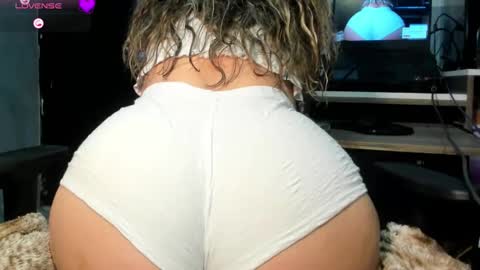 Snapshot of tiffany_teressa chatting on September 23, 2025, 2:14 am tiffany theressa online show from September 23, 2025, 2:14 am