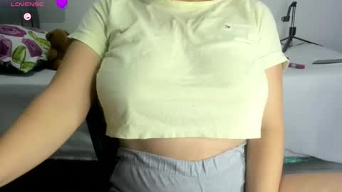 Snapshot of tiffany_teressa chatting on November 13, 2025, 2:49 pm tiffany theressa online show from November 13, 2025, 2:49 pm