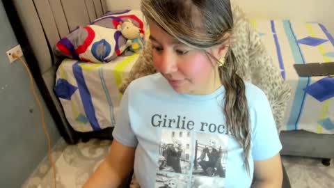 Snapshot of tiffany_teressa chatting on December 19, 2025, 4:58 pm tiffany theressa online show from December 19, 2025, 4:58 pm