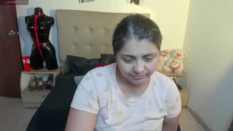 TiffanyAmazing online show from January 12, 2026, 1:05 pm