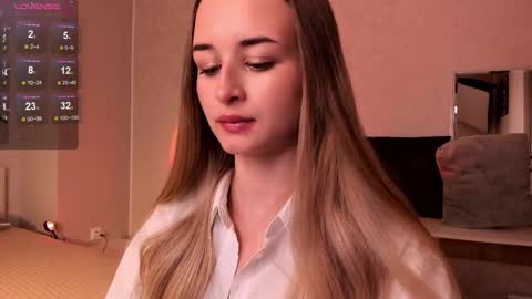 Tiffany online show from October 27, 2025, 1:15 pm