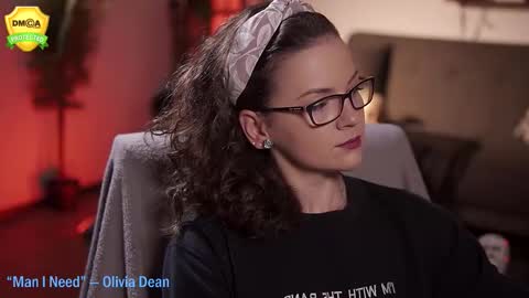 tiffanyriox online show from November 13, 2025, 1:37 am