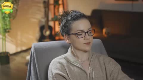 tiffanyriox online show from March 11, 2026, 12:49 am