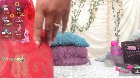 tiffany wayne online show from January 7, 2026, 1:24 pm