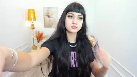 tiffanyyoun online show from March 28, 2026, 12:16 pm