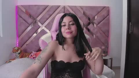 Snapshot of tigerbaby_ chatting on June 12, 2026, 5:01 pm Ana online show from June 12, 2026, 5:01 pm