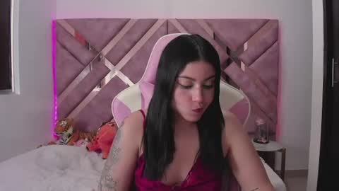 Snapshot of tigerbaby_ chatting on July 2, 2026, 7:42 pm Ana online show from July 2, 2026, 7:42 pm