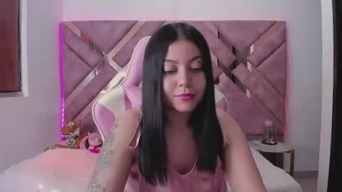 Snapshot of tigerbaby_ chatting on July 5, 2026, 3:52 pm Ana online show from July 5, 2026, 3:52 pm