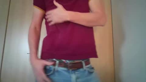 tigerjow941808 online show from November 28, 2025, 12:41 pm